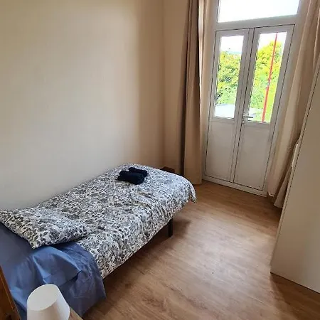 Precioso Apartamento En Φερόλ